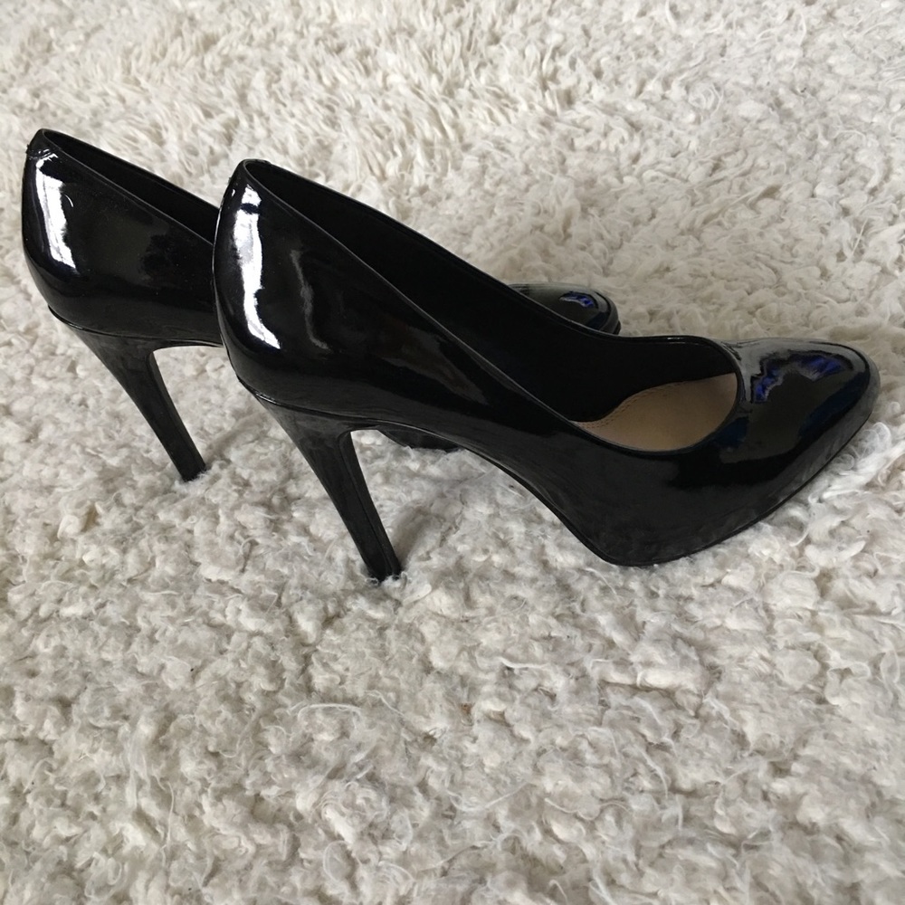 Jessica Simpson Pumps - Picture 5 of 7